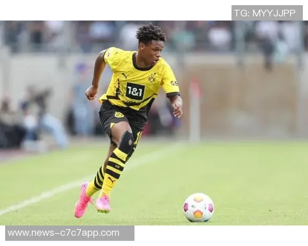 19岁边锋科尔坎贝尔向多特提交转会申请希望冬窗离队 19岁边锋科尔坎贝尔向多特提交转会申请希望冬窗离队