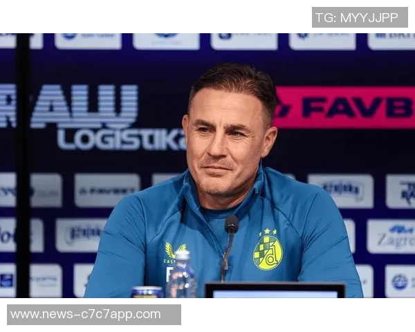 乌兹别克斯坦足协确认卡纳瓦罗及教练组抵达塔什干洽谈执教事宜 乌兹别克斯坦足协确认卡纳瓦罗及教练组抵达塔什干洽谈执教事宜