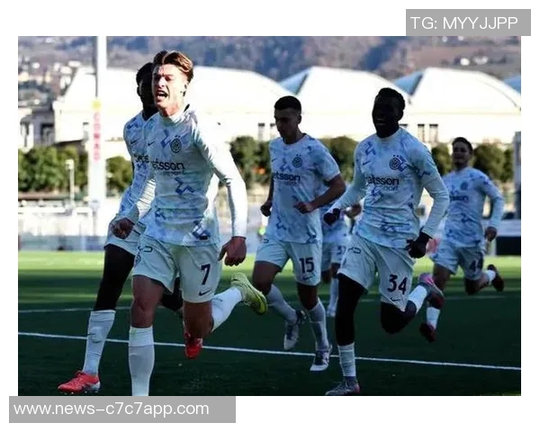 国米坚持留住19岁前锋斯皮纳切希望他在U23继续发展 国米坚持留住19岁前锋斯皮纳切希望他在U23继续发展