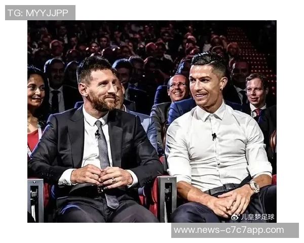 纳尼与C罗重聚社交媒体晒合照感慨是时候拜访老朋友了