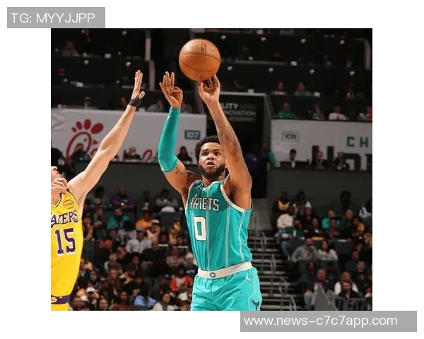 布里奇斯加时发威砍下35分助球队逆转胜利全场最佳表现令人瞩目